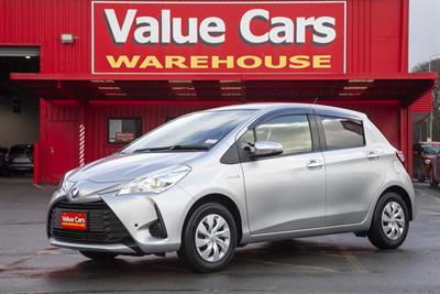 2019 Toyota Vitz - Thumbnail