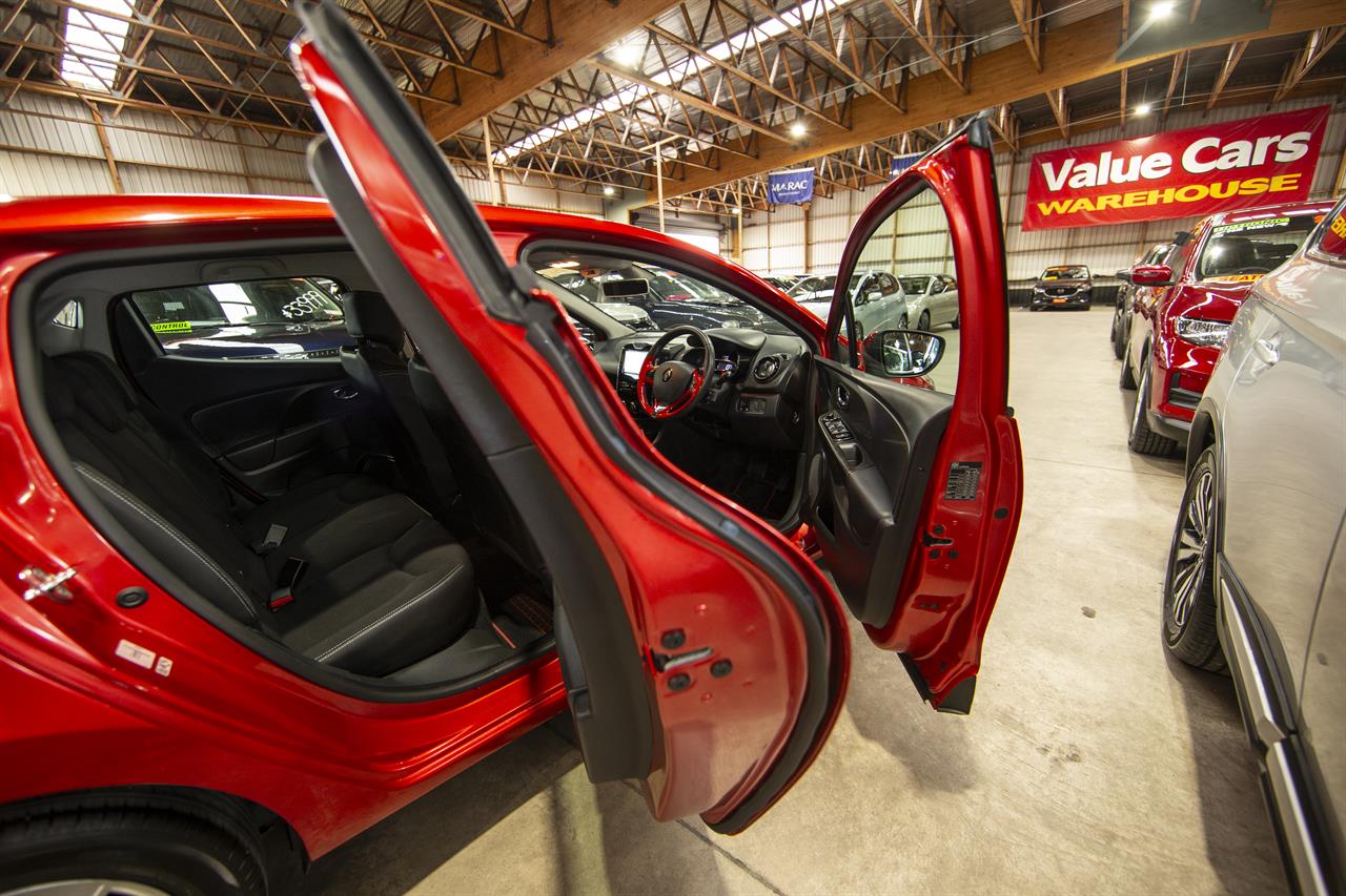 2013 Renault LUTECIA