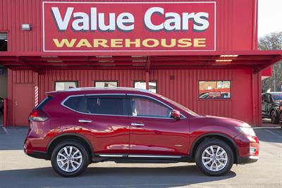 2020 Nissan X-TRAIL - Thumbnail