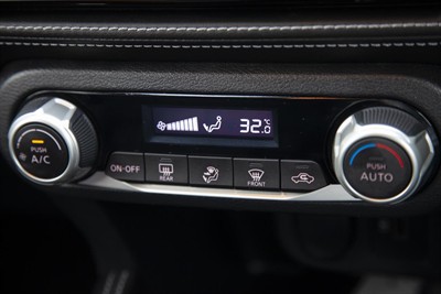 2020 Nissan Kicks - Thumbnail