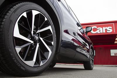 2022 Mitsubishi Outlander - Thumbnail