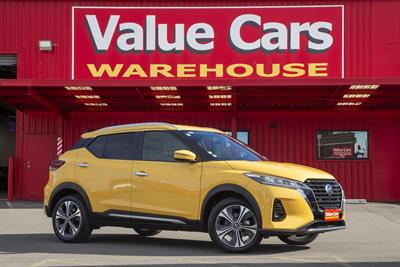 2020 Nissan Kicks 5d - Thumbnail