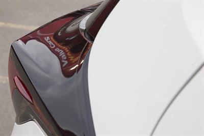 2020 Toyota Yaris - Thumbnail
